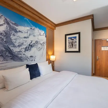 Eden Rock Hotell 3*